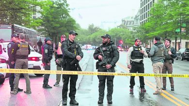 Photo of 白宫外传20响枪声 枪手被击毙 一路人中弹