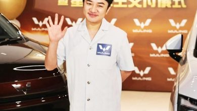 Photo of 搞笑回应撞脸边佑锡 王祖蓝:年轻人这么早老花?