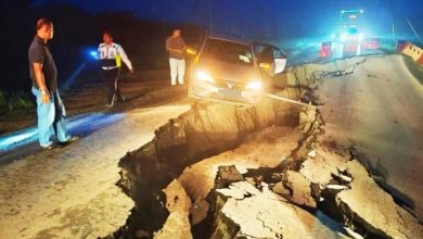 Photo of 泛婆大道惊现“地裂” 轿车卡裂缝险翻复