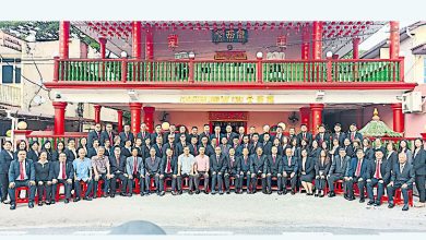 Photo of 大山脚陇西堂理事会宣誓 李金峰蝉联主席