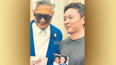 Photo of 周润发曾出钱助学业 隔32年激动重逢谢苗