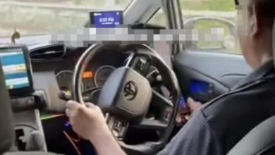 Photo of 疑边开车边看黄片 Grab司机被停权调查