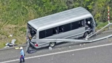 Photo of 日本巴士撞护栏 17岁高中生抛飞亡