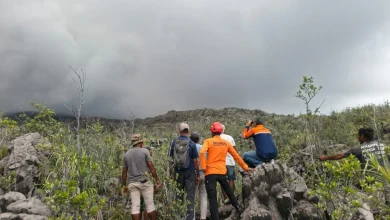 Photo of 印尼火山持续喷发 2失踪狮城客罹难