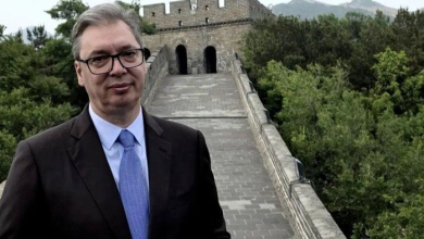 Photo of 塞尔维亚总统抵北京当天登长城 笑谈被民众称“577”