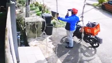Photo of 视频〡拍照存证后取走 外送员偷包裹?