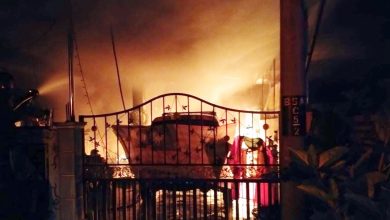 Photo of 凌晨民宅起火一家五口逃生 20岁次子困阁楼窒息亡