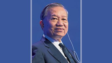 Photo of 苏林:世界面临多重风险 中小国面对选边站队压力