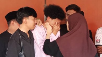 Photo of 一家三口车祸2死1重伤 家属: 曾因雨大停车自保