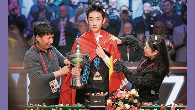 Photo of 首位00后问鼎克鲁斯堡 吴宜泽第二年轻世界冠军