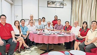 Photo of 陈良成促卫部 勿减安老院老人医药配给