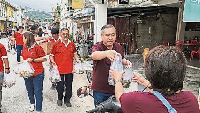 Photo of 陆兆福:民响应节庆活动 证明火箭努力获认同
