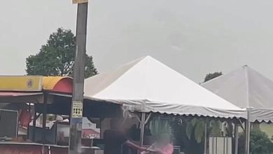 Photo of 男檔主挥大勺追打女员工       警促受害者及知情者报警