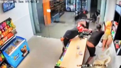 Photo of 高渊便利店抢劫伤人案 警:嫌犯车疑挂外国车牌
