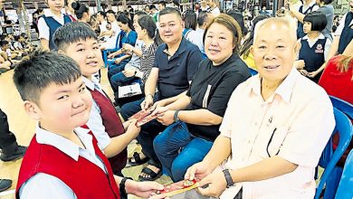 Photo of 保阁亚三华小首次举办 双亲节奉茶仪式 感人