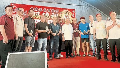 Photo of 【峇东丁雅村福德祠神诞宴】朱悦权:达致双赢 发展须兼顾民众生计