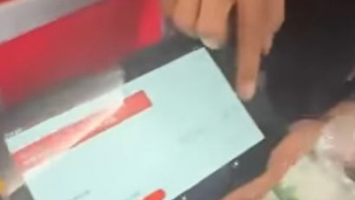 Photo of 误以为找零金额有误 外籍游客与机组人员起争执
