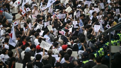 Photo of 韩选举选票短缺掀信任危机 民众连日示威要求重选