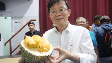 Photo of 最后一次请媒体吃榴梿? 曹观友: 看有没有榴梿