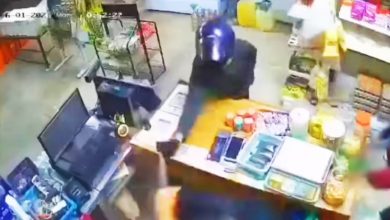 Photo of 4蒙面匪持长剑行劫 杂货店员反抗遭击伤