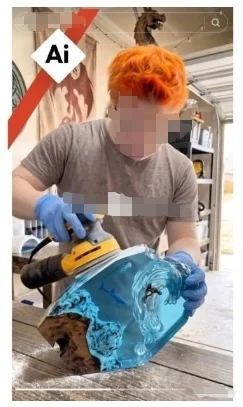 两段视频里的人物不同，但背景相关元素一致。（取自法新社事实查核网站）
