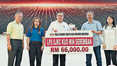 Photo of 陆兆福拨款逾13万 助芙蓉2华小提升礼堂