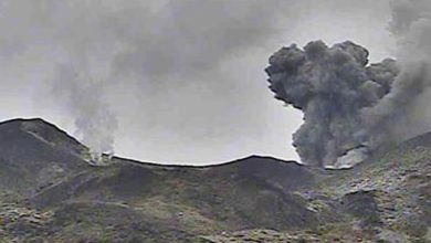 Photo of 2004年来首次 日本北海道十胜岳火山喷发