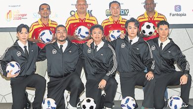 Photo of 陈家乐组FC3明星足球队 1010大马为慈善开踢