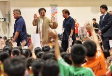 Photo of 坚持拍正能量作品   成龙“电影会影响孩童”　