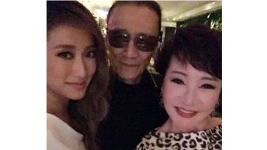 Photo of 谢贤走了!谢婷婷挽狄波拉现身 神情憔悴难掩悲痛