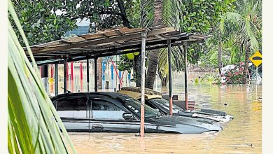 Photo of 暴雨遇涨潮 武吉南眉水灾 南眉英达花园最严重