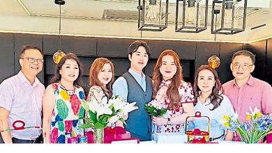 Photo of 为州选缺席女儿伦敦订亲 魏家祥承诺一定到婚礼