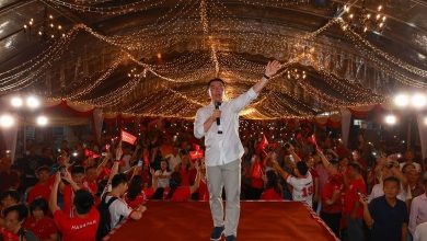 Photo of 柔佛州选〡《为你做到》诉房地部政绩 倪可敏首献唱新歌赢欢呼
