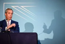 Photo of 英改革党党魁卷富豪捐款案　辞议员参加补选自证民意