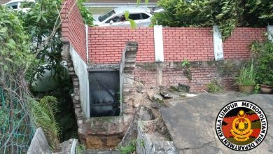 Photo of 一间住宅后院围墙发生坍塌 无人伤亡