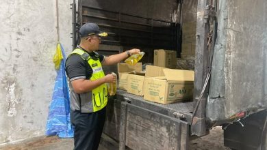 Photo of 揭滥用统制品牟利集团 内贸部起6.4吨补贴食油