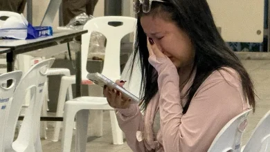 Photo of 曼谷酒吧夺命恶火 罹难者亲友现场寻人接噩耗