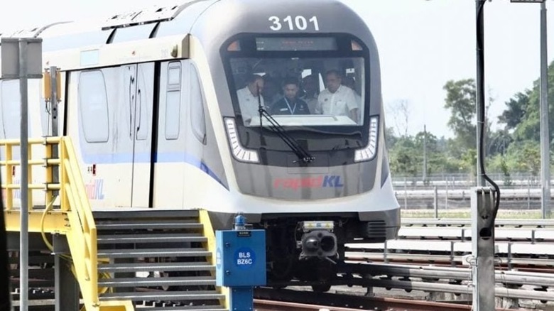 林冠英潘俭伟：LRT3成本调整没牺牲载客量和功能。（档案照）