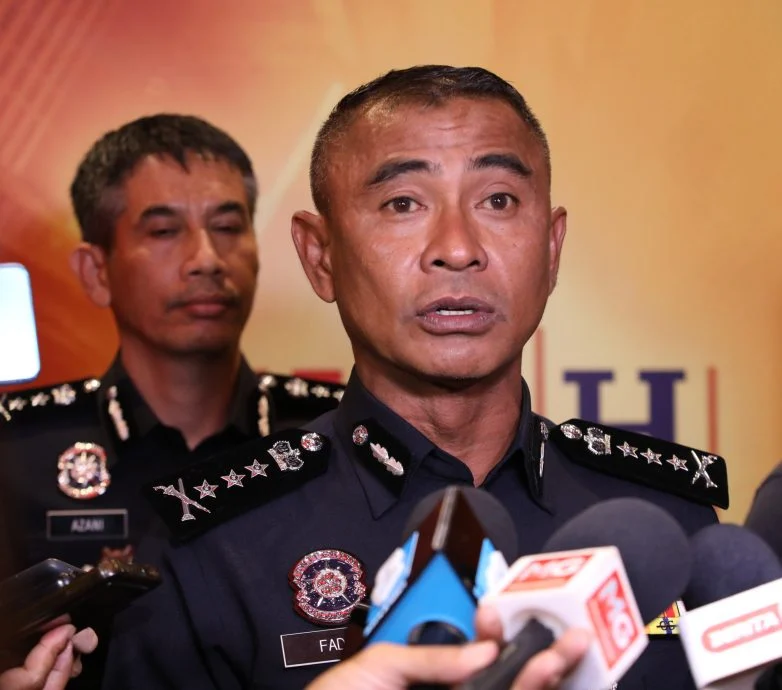 法迪尔指出,事故起因相信是嫌犯不满商场员工劝告勿阻碍道路通行,继而引发冲突。(档案照)