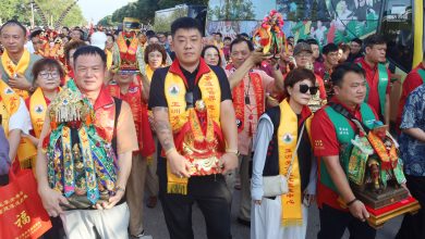 Photo of 百万令吉关公会所落成 100辆保时捷护神像游行