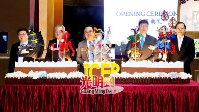 Photo of 锺灵国际文化交流营开幕 216学生建跨国友谊