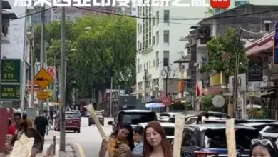 Photo of 人手一份街头拍照打卡  中国游客带火Roti tisu