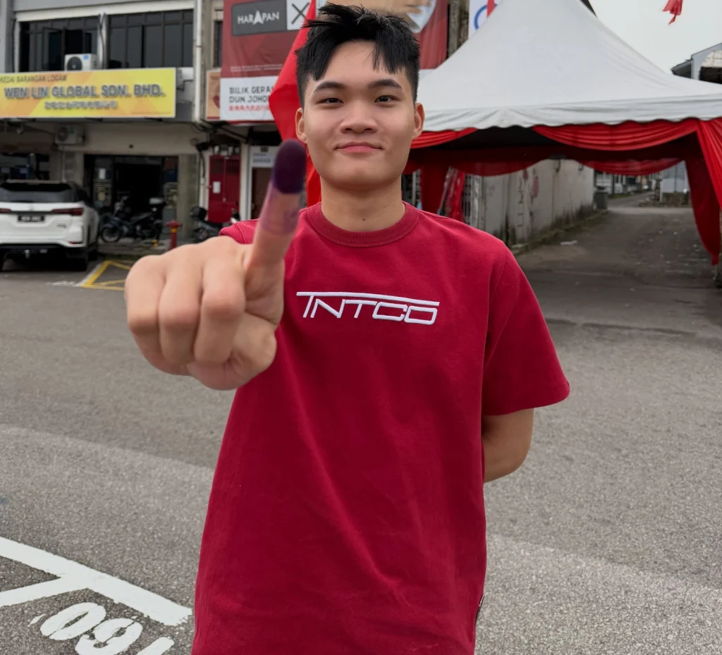 取自白蒽脸书。
