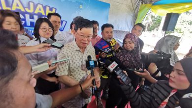 Photo of 记者避谈选举 曹观友幽默回应: 知道我还没准备好