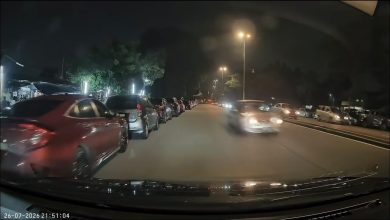 Photo of 29岁青年逆驾撞轿车 再撞入榴梿摊