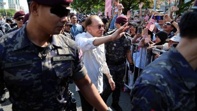 Photo of 安华国庆日走入人群 民众感谢BUDI95增配额