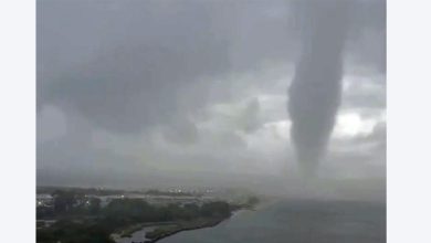 Photo of 水龙卷袭纽约！50栋房屋遭毁　暴雨淹地铁站