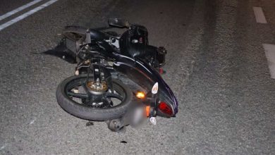 Photo of 2中五生摩多疑超车撞车 双双抛飞遭MPV撞毙