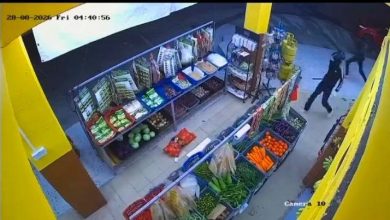 Photo of 3匪持刀洗劫杂货店 抢劫视频引警方关注