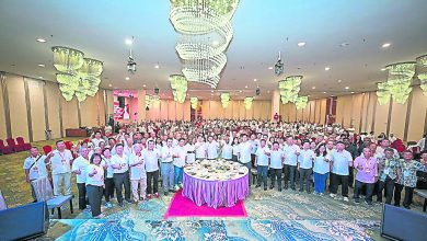 Photo of 【霹火箭60周年感恩及表扬党元老宴】倪可敏勉党员携手迎战 保卫霹政权吹响号角